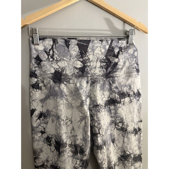 Lululemon Wunder Under High Rise Legging Shibori Tie Dye black white gray Size 8 - Picture 2 of 9